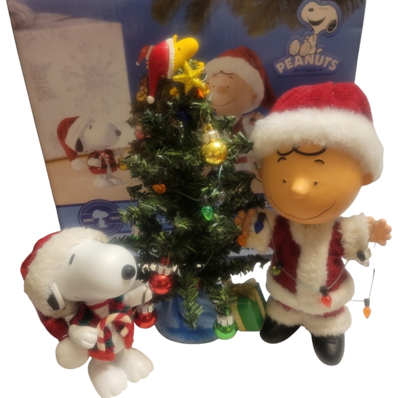 Department 56 Possible Dreams Merry Christmas Charlie Brown Figurine Set - Picture 2 of 13